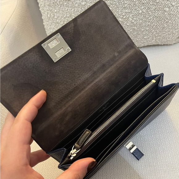 Michael Kors Collection Bancroft Tote & Wallet - Picture 7 of 11